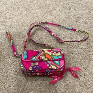 Vera Bradley wristlet/handbag/shoulder bag BNWOT
